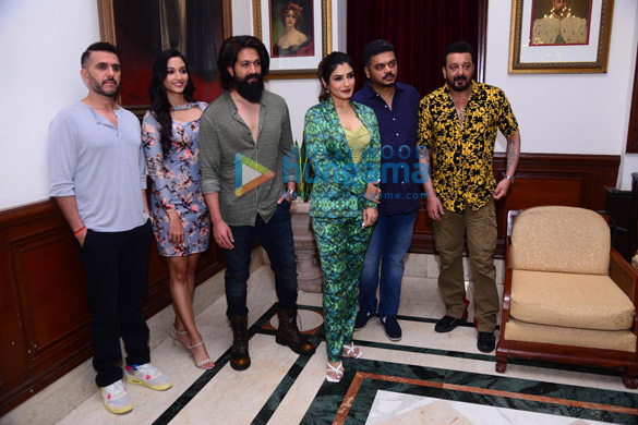 Photos: Yash, Sanjay Dutt, Raveena Tandon, Srinidhi Shetty and Ritesh Sidhwani promote K.G.F – Chapter 2 in Delhi Photos: Yash, Sanjay Dutt, Raveena Tandon, Srinidhi Shetty and Ritesh Sidhwani promote K.G.F – Chapter 2 in Delhi