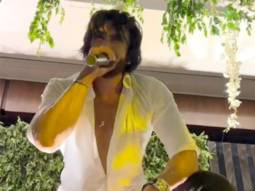 Ranveer Singh raps ‘Apna Time Aayega’ while standing on a table at Delhi wedding, watch video
