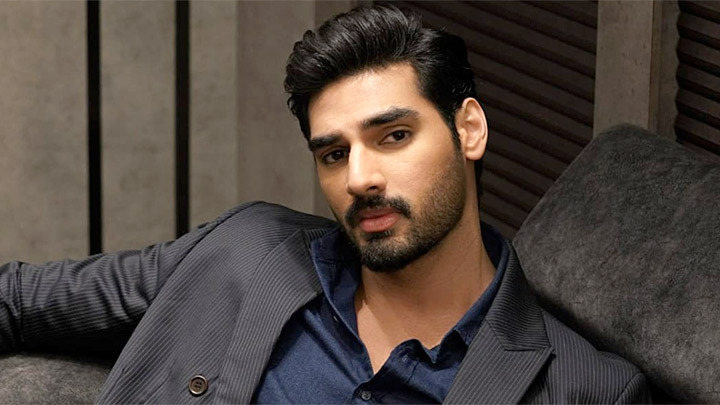 What fascinates Bollywood stars about football? Ahan Shetty responds | Ranbir | Athiya What fascinates Bollywood stars about football? Ahan Shetty responds | Ranbir | Athiya