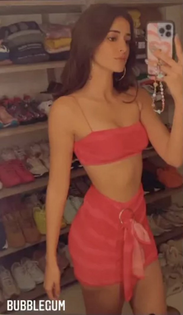 Ananya Panday amps up the glam quotient in pink bralette and mini skirt worth Rs. 2,250 for her dinner date with Shanaya Kapoor and Janhvi Kapoor