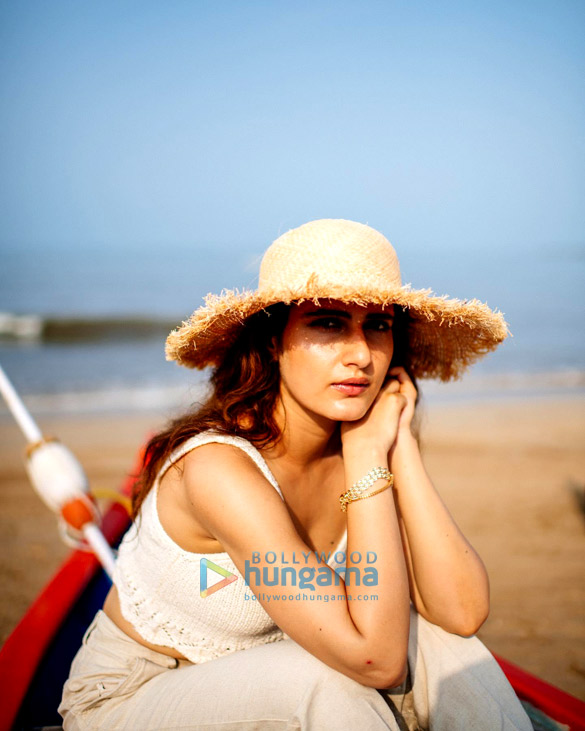 fatima sana shaikh 4 14