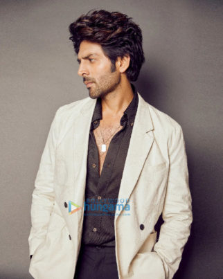 Celeb Photos Of Kartik Aaryan