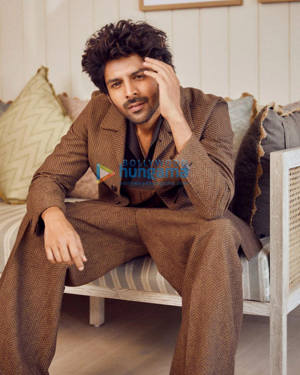 kartik aaryan 1 24