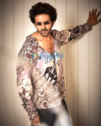 Celeb Photos Of Kartik Aaryan