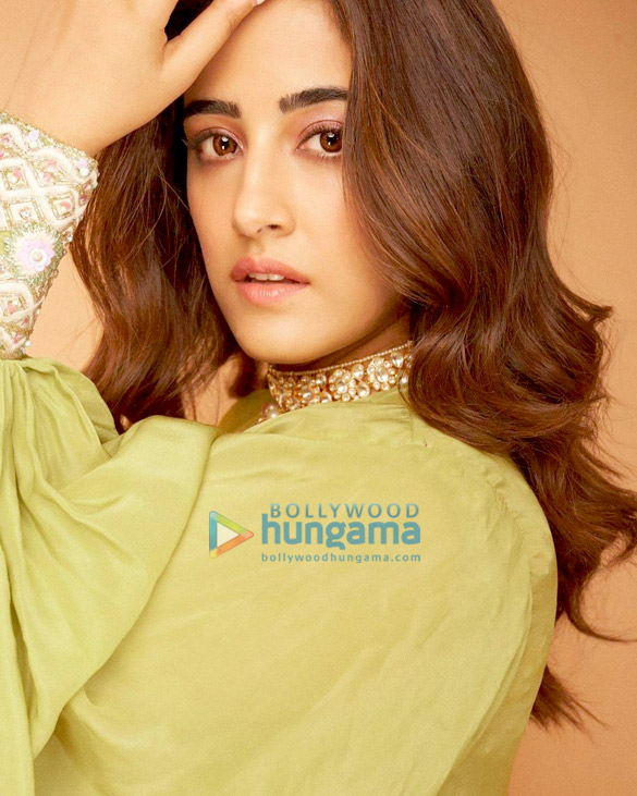 nupur sanon 1 2