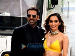 Photos: Akshay Kumar, Nora Fatehi, Manushi Chhillar and Neetu Singh snapped on the sets of Dance Deewane Junior