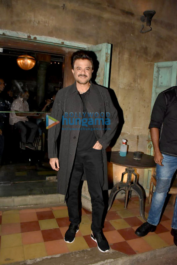 photos anil kapoor harsh varrdhan kapoor and others snapped at pali bhavan in bandra 6