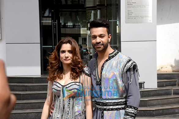 Photos: Ankita Lokhande and her husband pose for photographs on sets of the show Smart Jodi Photos: Ankita Lokhande and her husband pose for photographs on sets of the show Smart Jodi