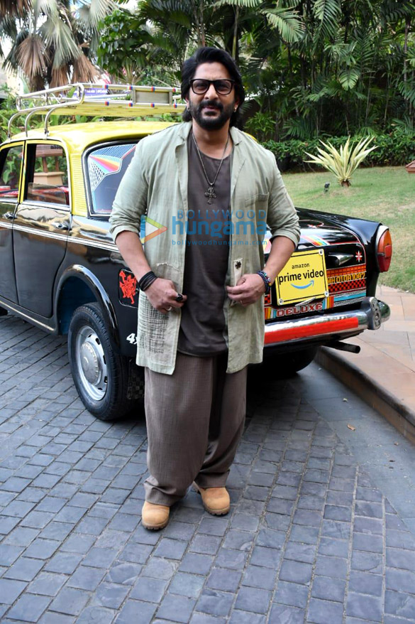 photos arshad warsi chitrangda singh pratik gandhi and others snapped during the promotions of modern love mumbai 6