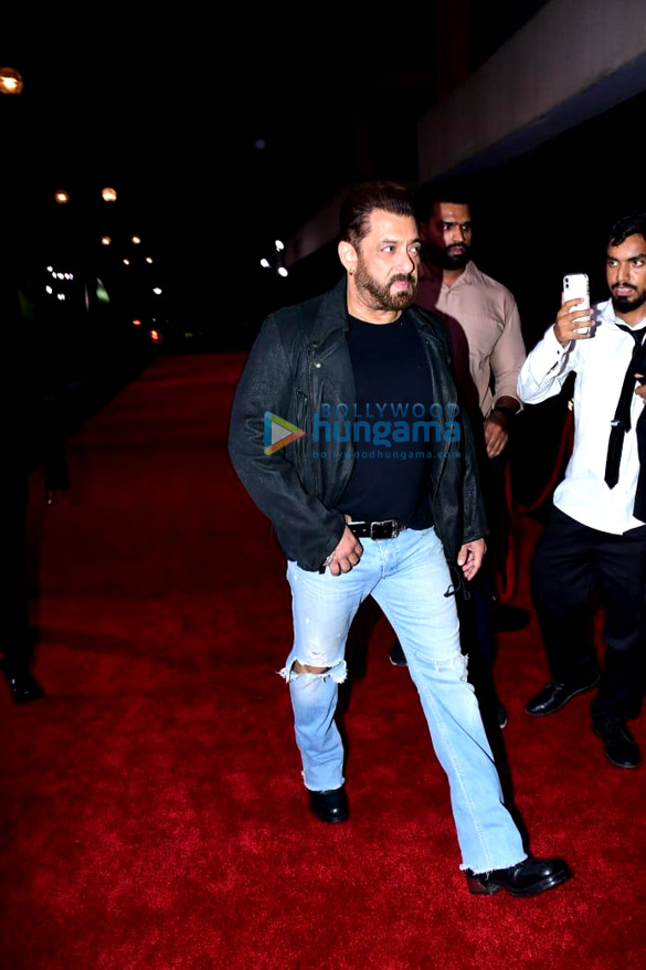 photos celebs grace karan johars 50th birthday bash at yrf studio in andheri4 25