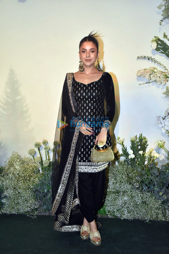 photos celebs grace the eid bash at arpita khan sharmas house3 12