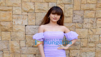 Photos: Fatima Sana Shaikh, Chitrangda Singh, Arshad Warsi and others snapped promoting Modern Love Mumbai at JW Marriott in Juhu