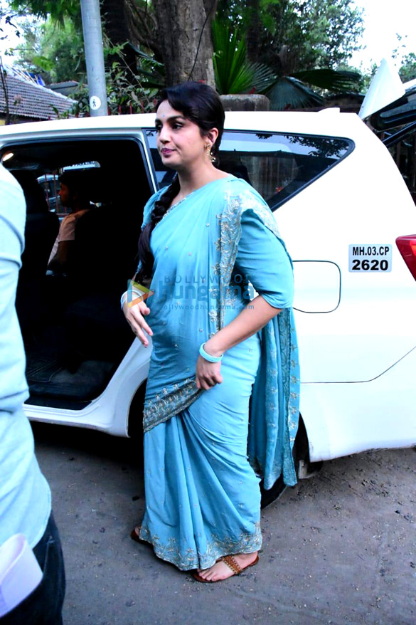 photos huma qureshi spotted shooting for tarla dalal biopic in bandra 5