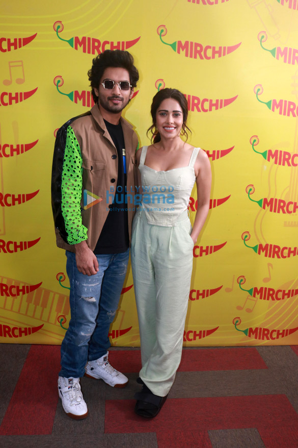 photos nushrratt bharuccha and anudh singh snapped promoting janhit mein jaari at the 98 3 fm radio mirchi office 1