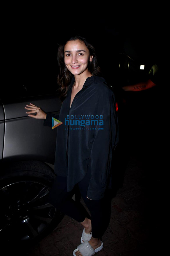photos ranbir kapoor and alia bhatt spotted together in the city after a photoshoot for brahmastra 1