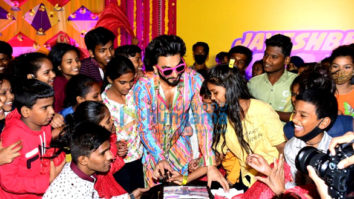 Photos: Ranveer Singh snapped at a special screening of Jayeshbhai Jordaar for children in Juhu