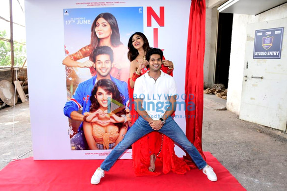 photos shilpa shetty and abhimanyu dassani snapped during nikamma promotions on dance deewane juniors 3