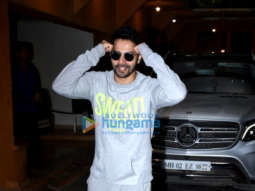 Photos: Varun Dhawan does the Jugjugg Jeeyo pose as he gets snapped in the city