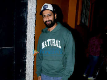 Photos: Vicky Kaushal snapped outside a dance class in Juhu