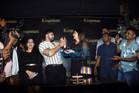 photos zareen khan snapped at his birthday party 1