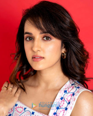 Celebrity Photos of Shirley Setia