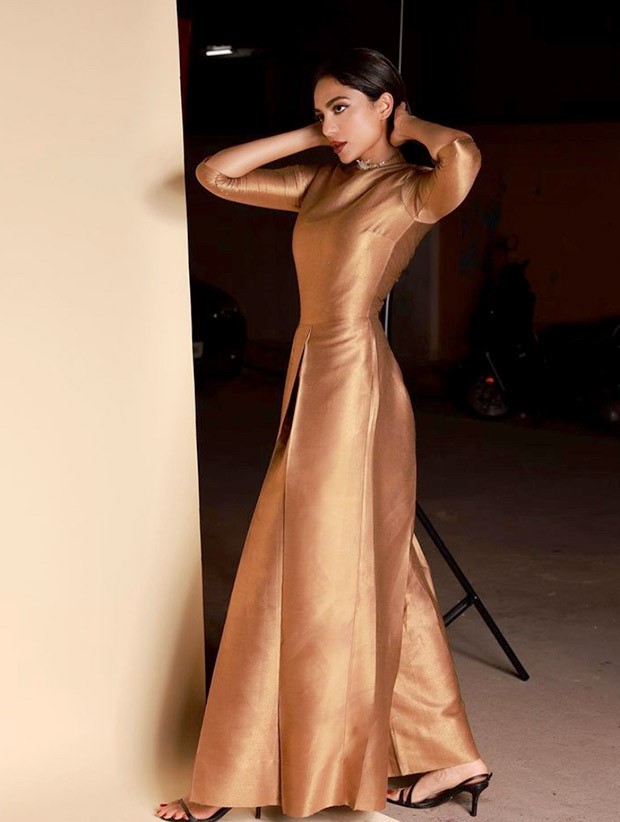Sobhita Dhulipala is epitome of grace and elegance in golden gown as she steps out for Major promotions 