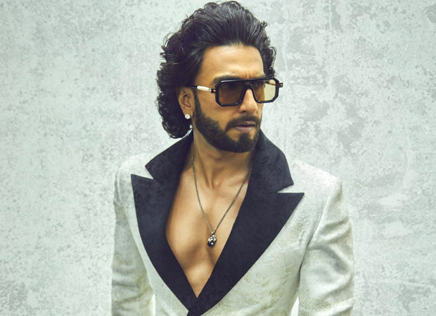 Ranveer Singh opens up on the Hindi Vs South Films debate; says, “Sab apna hi hai, yaar, Indian cinema ek hai” Ranveer Singh opens up on the Hindi Vs South Films debate; says, “Sab apna hi hai, yaar, Indian cinema ek hai”