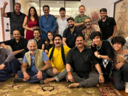 Aamir Khan reunites with Ashutosh Gowariker and Lagaan team to celebrate 21 years of the film, watch video
