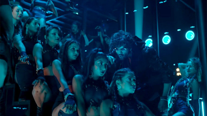 Full Video: Bhool Bhulaiyaa 2 (Title Track) | Kartik Aaryan, Kiara Advani Full Video: Bhool Bhulaiyaa 2 (Title Track) | Kartik Aaryan, Kiara Advani