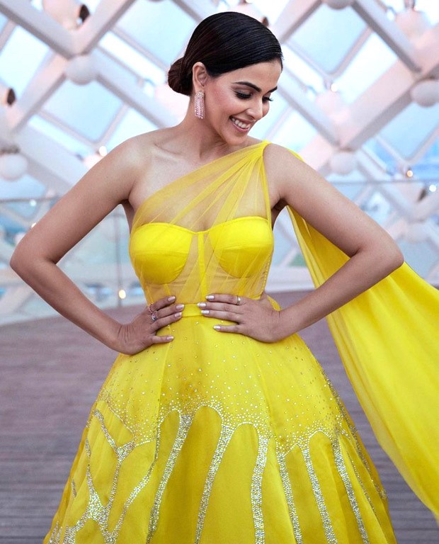 Genelia D’souza looks like sunshine in a bright yellow ballroom gown at IIFA 2022