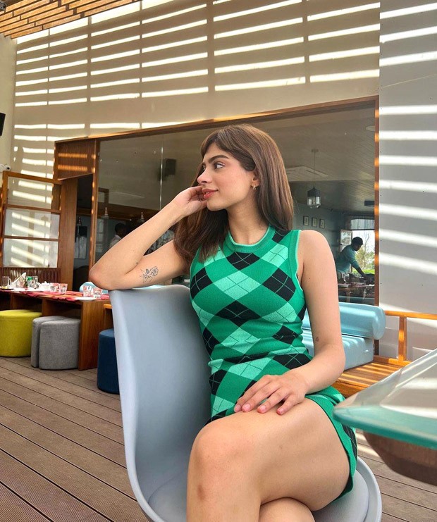 Khushi Kapoor is a hot sight to behold in Zara’s body-con ribbed knit dress worth Rs.2,590 in her latest photo-shoot Khushi Kapoor is a hot sight to behold in Zara’s body-con ribbed knit dress worth Rs.2,590 in her latest photo-shoot