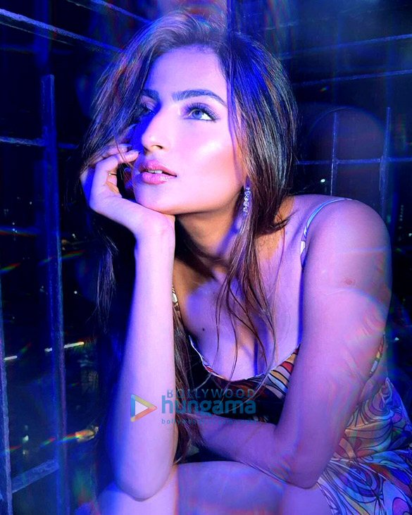 palak tiwari 1 15