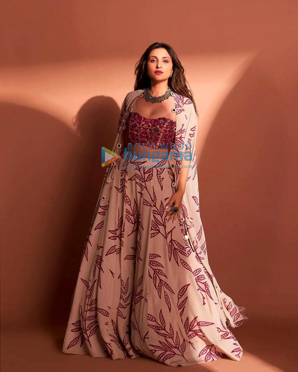 parineeti chopra 5 19