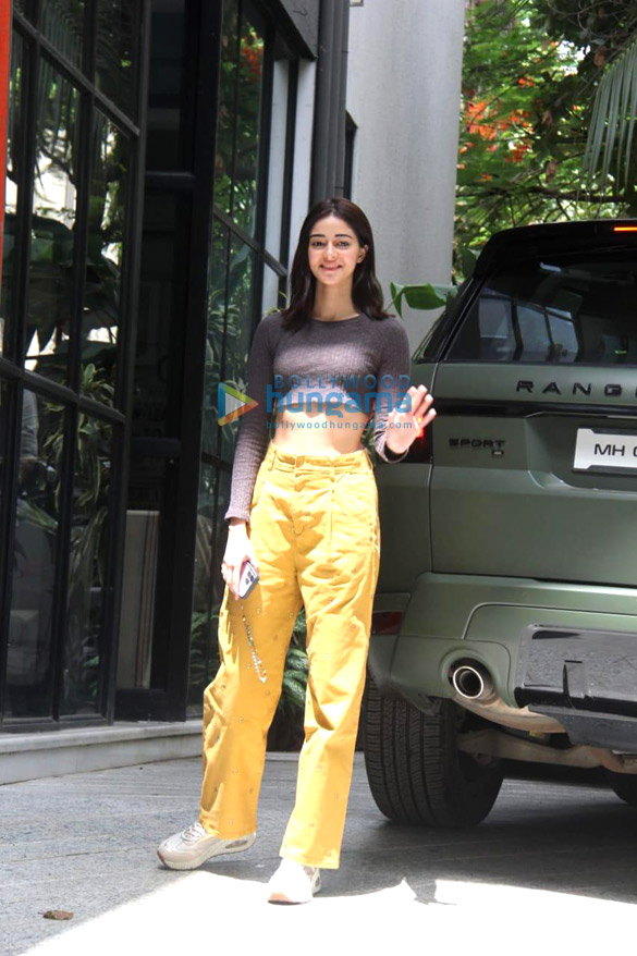 photos ananya panday snapped at maddock films office in santacruz 1