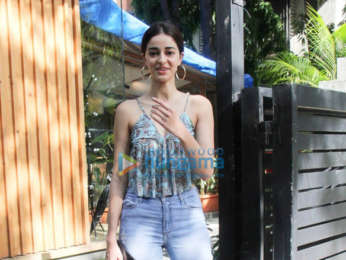 Photos: Ananya Pandey and Shanaya Kapoor spotted at Mizu in Bandra