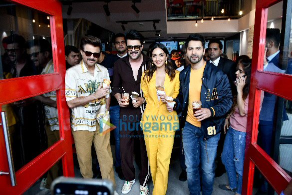 Photos: Cast of Jugjugg Jeeyo snapped promoting their film at an ice-cream centre in Delhi Photos: Cast of Jugjugg Jeeyo snapped promoting their film at an ice-cream centre in Delhi