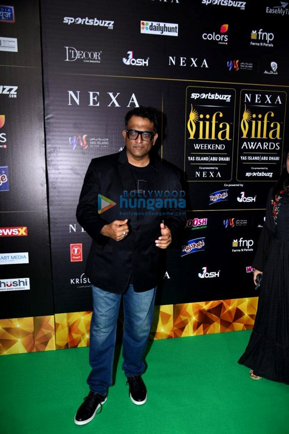 photos celebs grace iifa awards 2022 green carpet and iifa rocks in abu dhabi 5