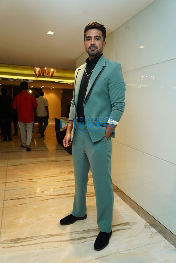 photos celebs grace the sixth edition of power brands bollywood film journalists awards 3 111