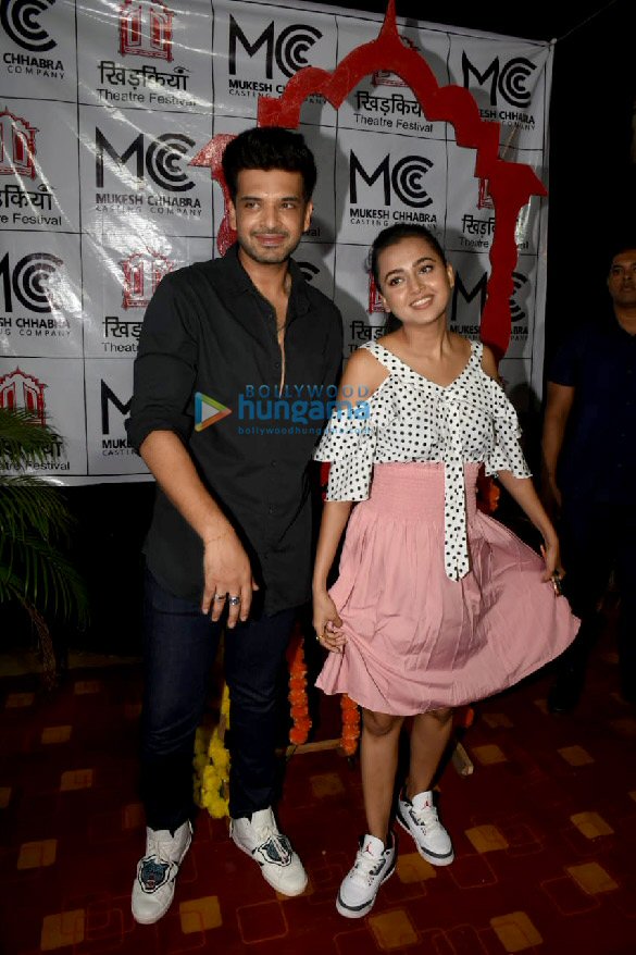 photos celebs snapped at the khidkiyaan theatre festival 4