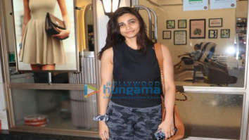 Photos: Daisy Shah snapped at a salon in Bandra