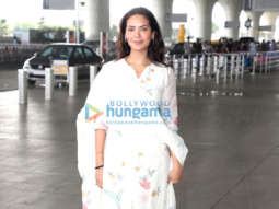 Photos: Esha Gupta, Rakul Preet Singh, Karan Johar and others snapped at the airport