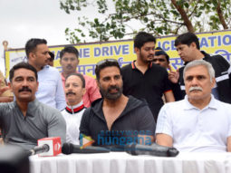 Photos: Hon Home Minister and Akshay Kumar attend an event at Marine Drive