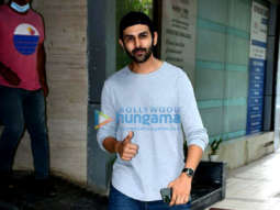 Photos: Kartik Aryan snapped at Rohit Dhawan’s office Juhu
