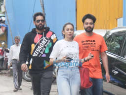 Photos: Rakul Preet Singh snapped with Jackky Bhagnani and her brother in Bandra