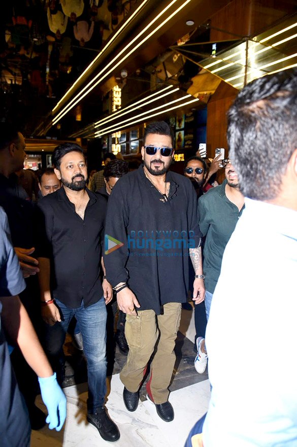 photos ranbir kapoor sanjay dutt vaani kapoor snapped at the trailer launch of shamshera 6