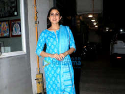 Photos: Sara Ali Khan snapped in Juhu