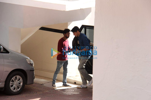 Photos: Sidharth Malhotra spotted in Bandra Photos: Sidharth Malhotra spotted in Bandra