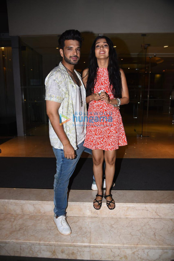 photos tejasswi prakash cuts her birthday cake with karan kundra in goa 2