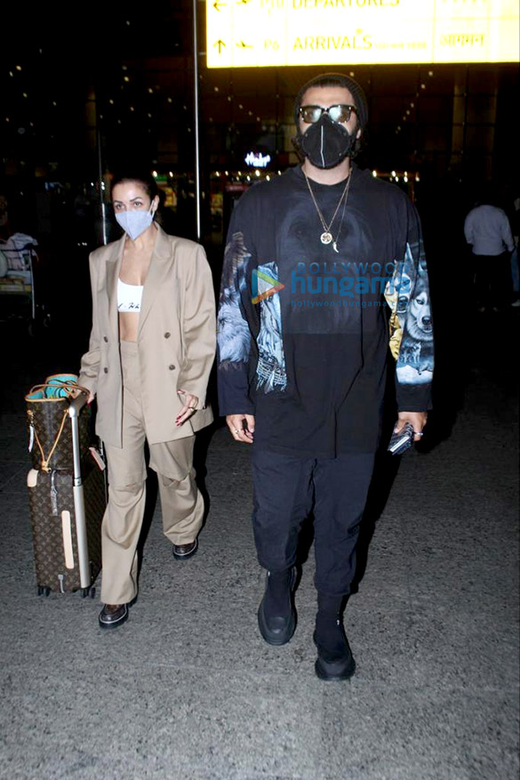 photos urvashi rautela arjun kapoor malaika arora and others snapped at the airport 2