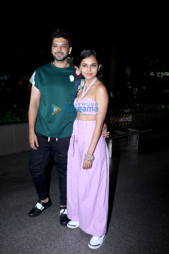 photos urvashi rautela karan kundra and tejasswi prakash snapped at the airport 4